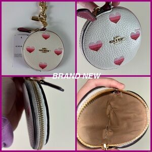 NWT RARE VALENTINE HEART COACH PURSE FLAIR OR PURSE CHARM